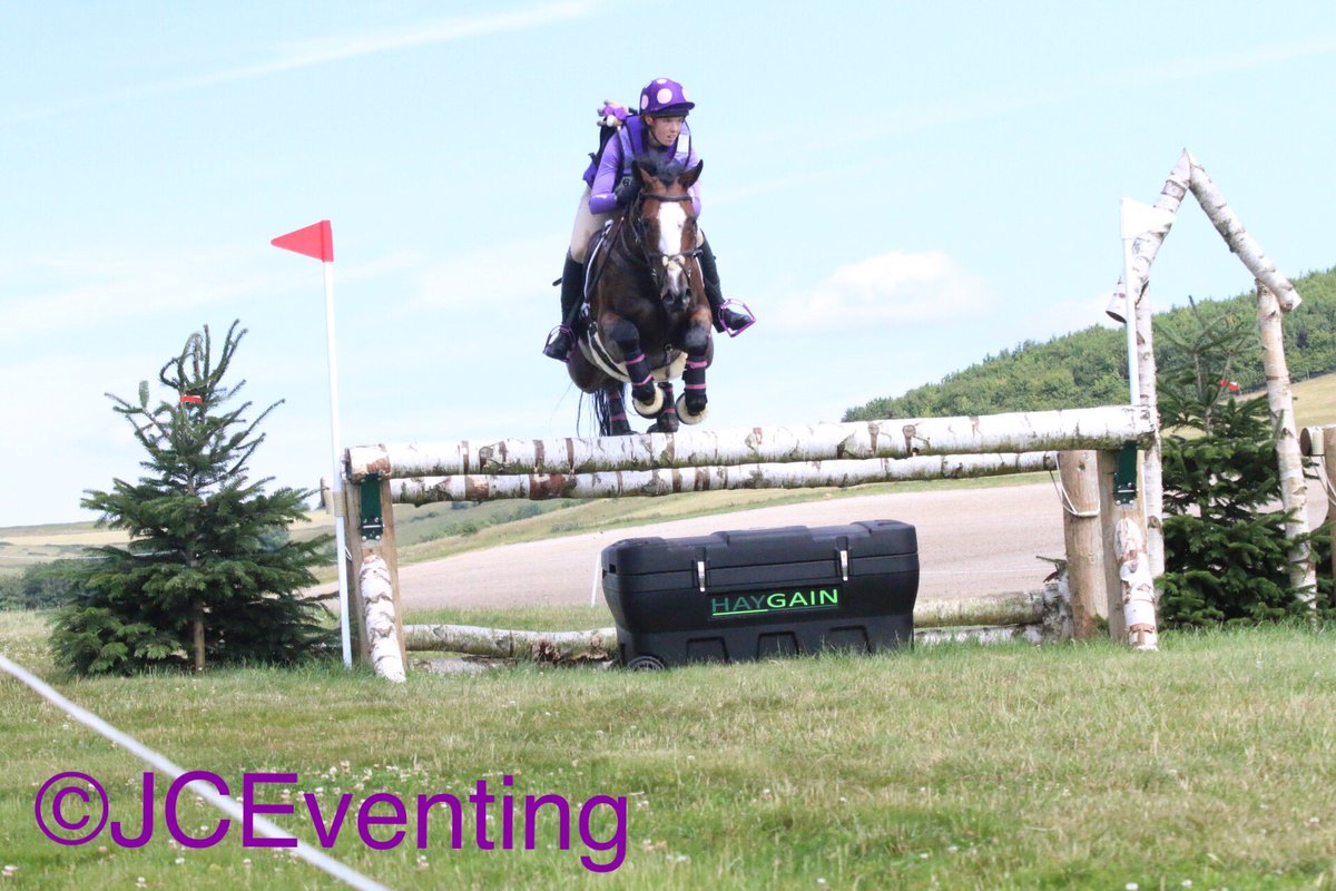 JC_Eventing's tweet photo. The first purple air jacket produced by #pointtwo 💜Its done my first International! My first 3* at just age 15😱 my first advanced! still looks as good as new, still performs well, taken me from BE90 all the way to 4*👌🏻&amp;done everything in between😍 wouldn’t trust anything else🥰 https://t.co/8qz0wZbSyK