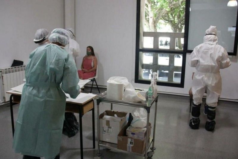 📣ATENCIÓ📣 IMPORTANT⚠️
🔜Cribratge intensiu per detectar contagis de COVID-19 a #Castelldefels a partir de demà dijous‼️
👉El dispositiu que posa en marxa Salut estarà en funcionament diverses setmanes, segons aquest departament governamental.
➕ℹ️: bit.ly/3qkwsyw