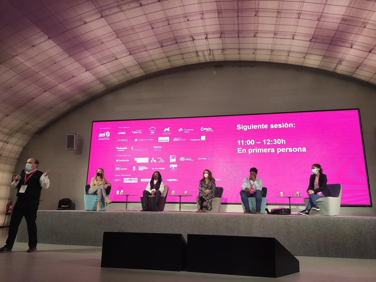 Marietacg's tweet image. ¡Cuéntanos qué hacen las fundaciones por ti! #Demos2020 reúne hoy diferentes testimonios de personas que han recibido en &apos;primera persona&apos; la ayuda del sector fundacional.