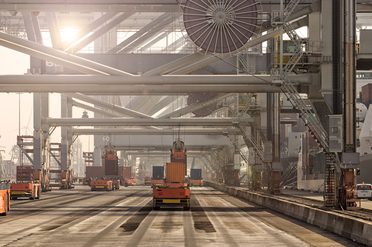 PortTechnology's tweet photo. Digitalisation will be at the centre of the business model transformation #CTAC2020

https://t.co/LnjaTTdI5P https://t.co/wRSIR4fHvd