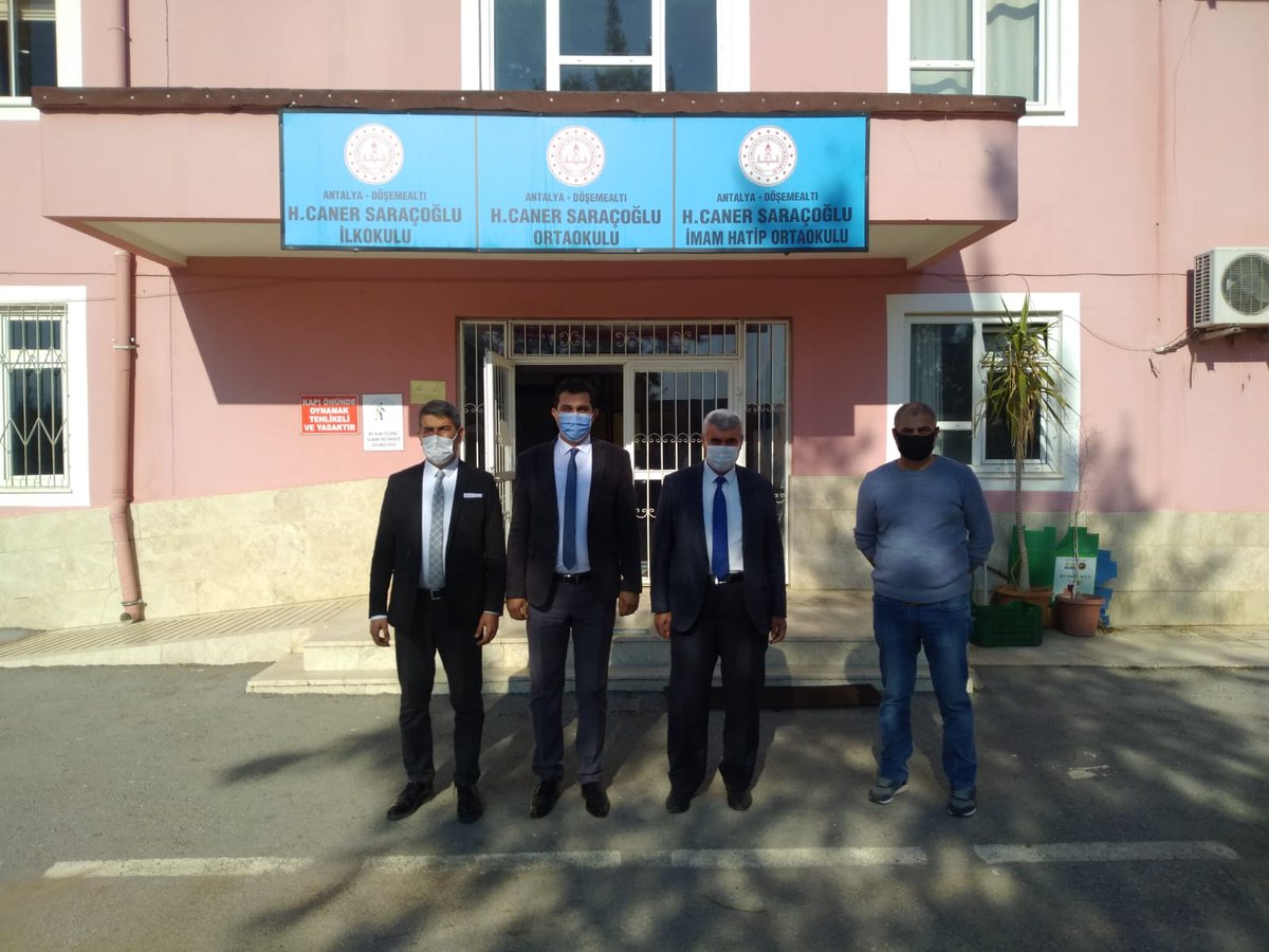 Hilmi Caner Saraçoğlu ilkokulu Ortaokulu ve İmam Hatip Ortaokulu'nu ziyaret ettik