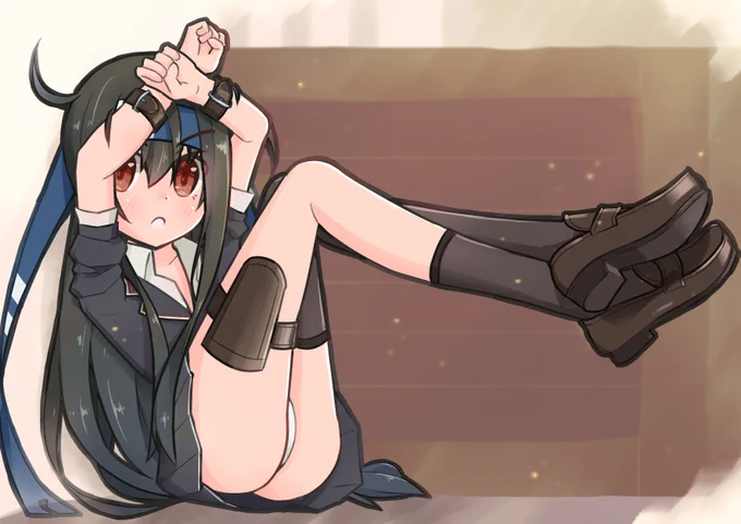 倉庫でもふもふ初霜ちゃん 