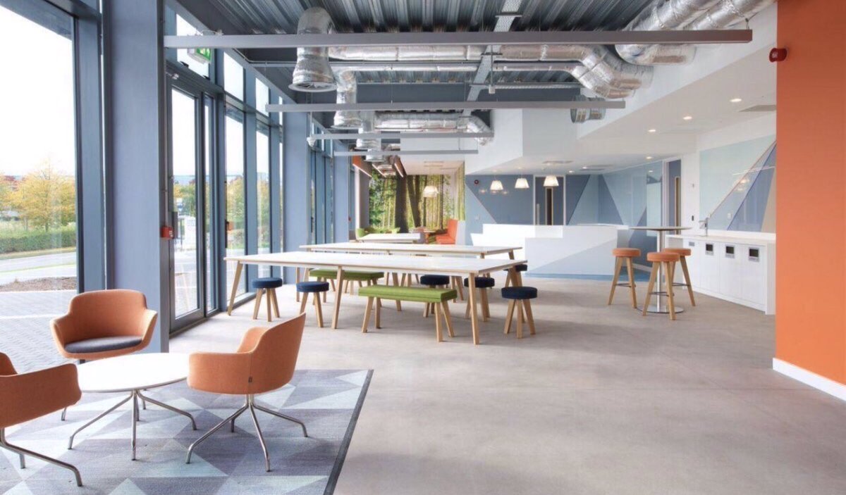 vercorhys's tweet photo. A great #project here featuring Jensen Up #Sofas, Danny #Chairs & #CoffeeTables, Martin #Benches, #Stools, #Highstools & #Tables as well as Farringdon Tables. All manufactured by @Vercodesign. DM me for more information on these ranges. #OfficeFurniture #OfficeInteriorDesign https://t.co/C12v7PuGlN