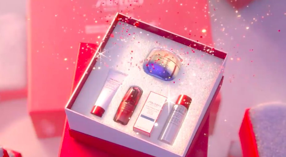 Receive a FREE Deluxe Mini Lipstick set (worth £20) with orders over £60 / Receive a SECOND Deluxe Lipstick set (worth £56) with orders over £100! 

Use code: TREATS

Shop: tidd.ly/2Vrfxfs

#ad #shopping #Christmas #Christmasgifts #beauty #makeup #voucher