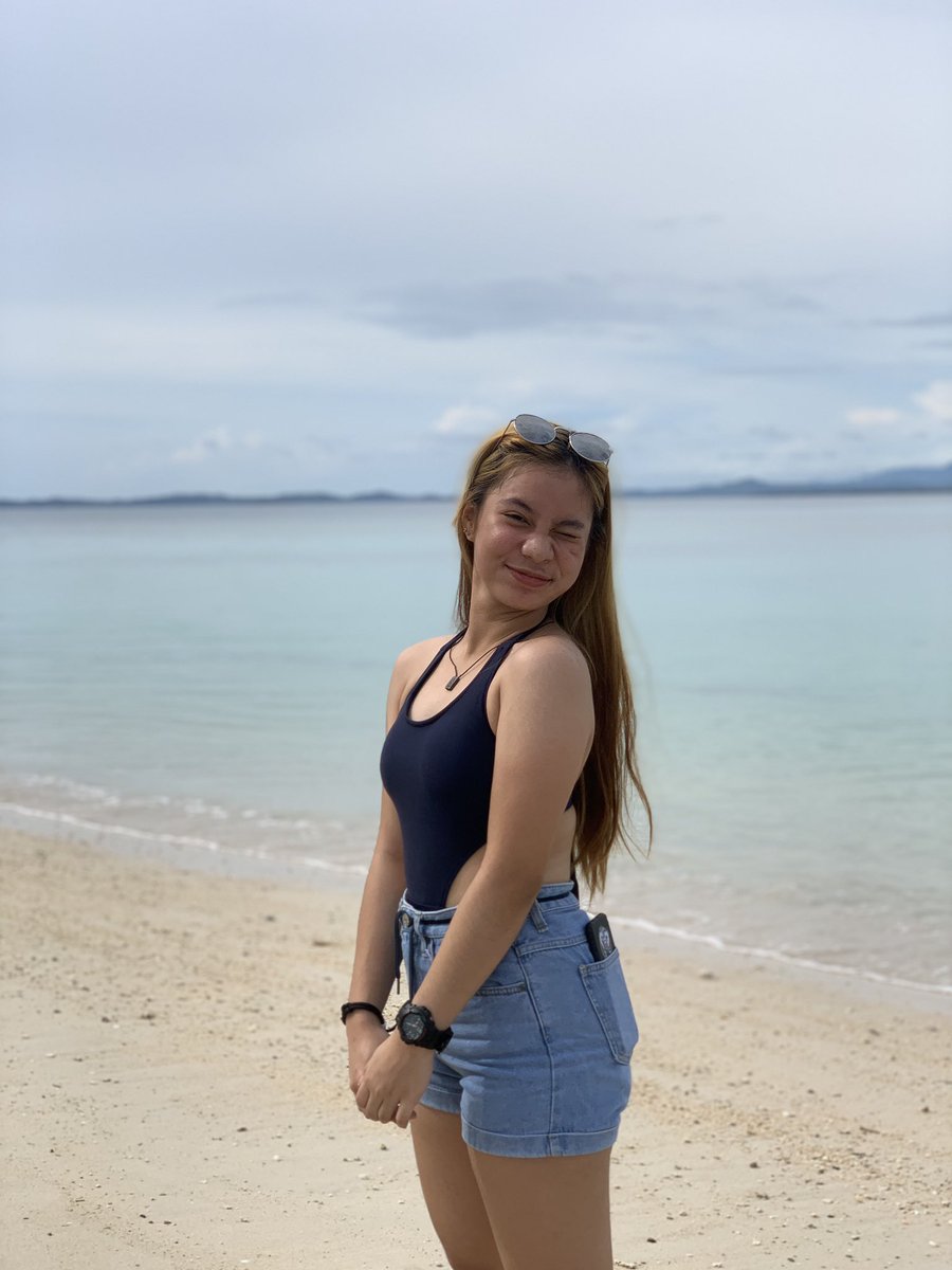 hilaraine_'s tweet photo. 🌊 https://t.co/V2Adue89oP