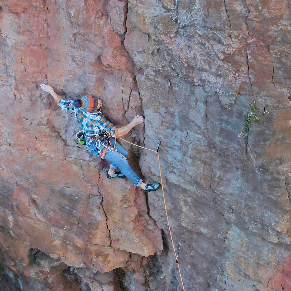 Great to get out to #climb with James and Kin at Penmaen Head, Colwyn Bay #northwales Such brilliant #rock overlooking the #coast
#climbing #rockclimbing #sportclimbing #tradclimbing #climbingphotography  #northwales #cymru <a href="/dmmclimbing/">DMM</a> <a href="/Sportiva/">La Sportiva</a> <a href="/fivetenuk/">Five Ten</a> <a href="/DJIGlobal/">DJI</a> <a href="/GoPro/">GoPro</a>