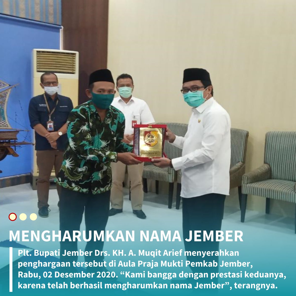 Pelaksana tugas (Plt) Bupati Jember Drs. KH. A. Muqit Arief menyerahkan penghargaan tersebut di Aula Praja Mukti Pemkab Jember, Rabu, 02 Desember 2020. https://t.co/j6lPGNy7gz