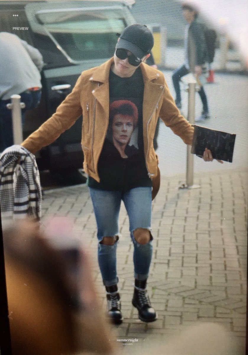 taegiseok in skinny jeans: a thread