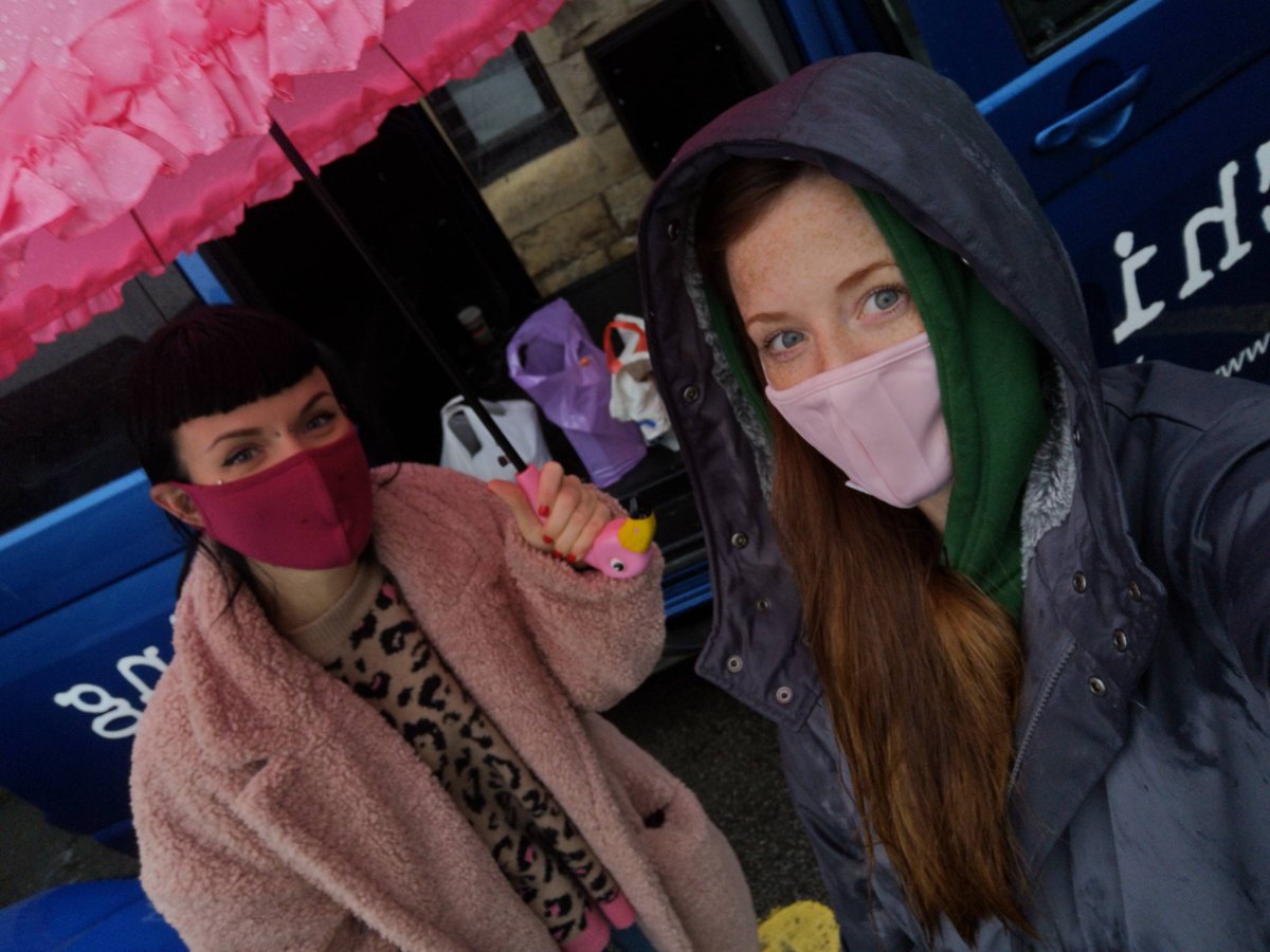 Kindness_Co's tweet photo. Normally we do a donations drop off where there's mulled wine, Christmas music,  loves and kisses as people bump into old friends.

This year we were outside, alone, in the rain. BUT we still got loads of donations ♥️
(&amp; a morning spent with @Bluebell_smith can't ever be bad 😚) https://t.co/TklKq17kuQ