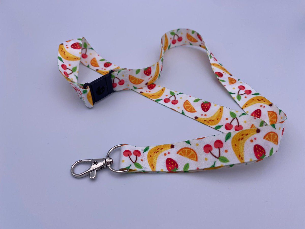 thelanyardshop's tweet image. Our 20mm #Seasonal Lanyards are now in stock! Choose from 4 colourful designs. Currently on sale at just £1.79.

thelanyardshop.co.uk/product-catego…

#thelanyardshop #lanyards #lanyard #spring #summer #autumn #winter #seasons #uksmallbusiness