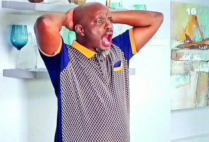 Didn't the hand end up on my panties  lwaad.He kept distracting me by kissing me none stop.My breath got heavier by him playing my clit on top on panties. Shit got real when i literally opened my legs, ngingacelwanga