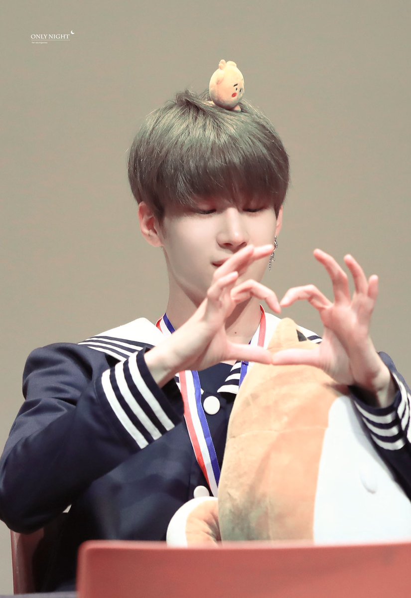 보고시픈 승우야 날이추운데 
목 따뜻하게하기