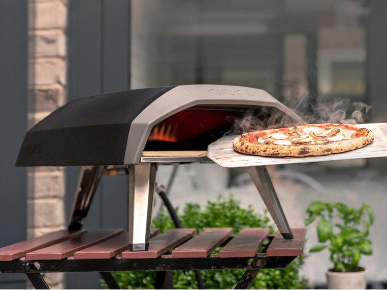 Your time is precious, so make it count. Ooni Koda fires out jaw-dropping pizzas in 60 seconds flat. No assembly, no mess, no fuss. Cooking outdoors with gas has never been so simple.

Get yours today!

#ooni #koda #pizza #gas #foodporn #foodlover #delicious #dinner #eat #chef