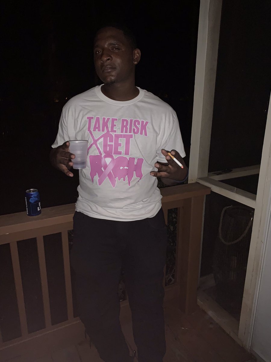 lifewithwhittt's tweet photo. Them niggas from dtr really put this shit on for me 💪🏾💙 #FreeBing https://t.co/EQ1xuO2yZS