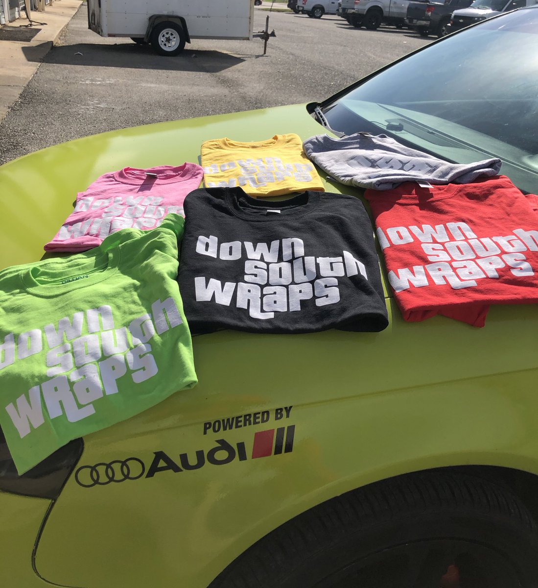 0maribrown's tweet photo. GOT SOME SHIRTS MADE🙂 https://t.co/kdH0aMBYI3