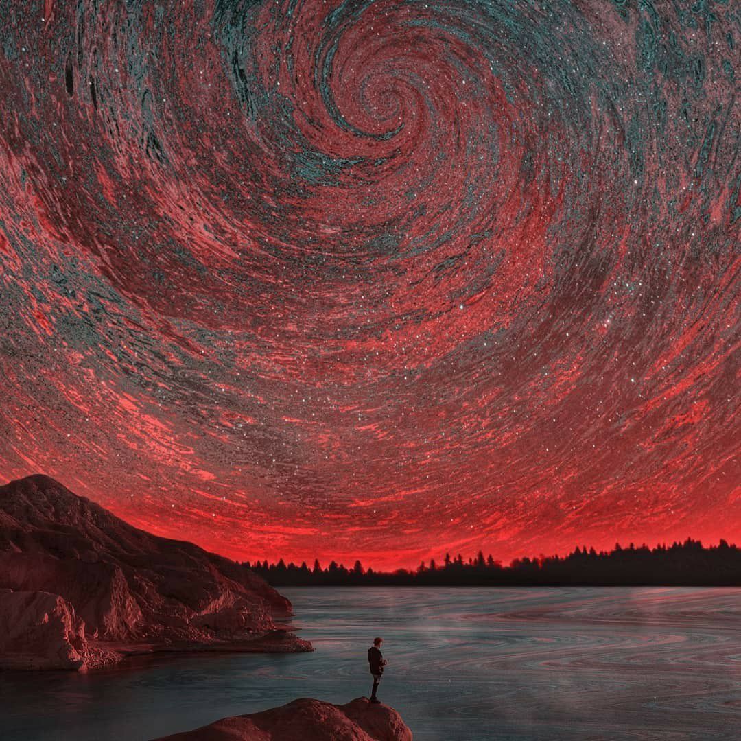 وإن تمعَّنت النظر جيدا وراقبت الناس والأحداث من حولك ستجدهم هم انفسهم مكررين بصور مختلفة وكلما ارتفعت بمستوى وعيك ارتفع تحدِّيك ومن هم معك من الناس والأحداث والمهمات لكن بحُلة مختلفة بنفس الاختبار والمكنون..