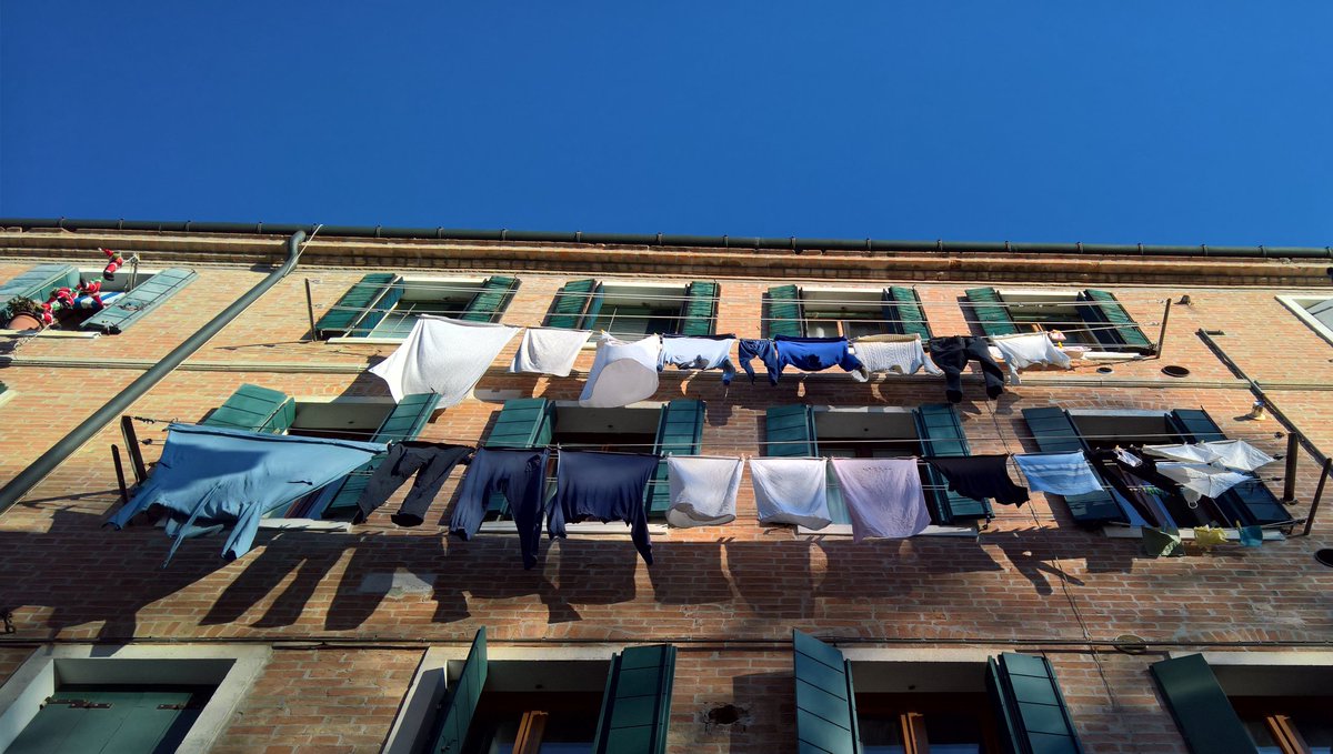 Good spot for drying  #washing, even in  #December. Please note, no  #FatherChristmas was hurt in the taking of these  #washing photos.  #SantaClaus  #BabboNatale  #Venezia  #Venice  #Castello