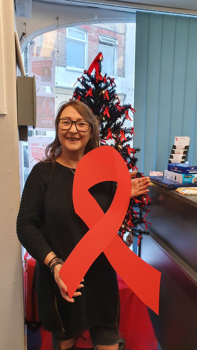 #positiveaffimationday 
I pledge to continue  to be visible #livingwithHIV  and use my platform to continue to raise awareness, educate,support and to continue fighting #HIVWarrior #WLHIV