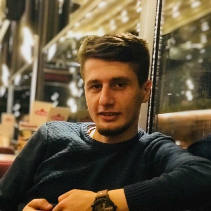 iaksu444's tweet photo. Come hangout with me on #BIGOLIVE https://t.co/31IEFacLGq https://t.co/48zanvIqyx