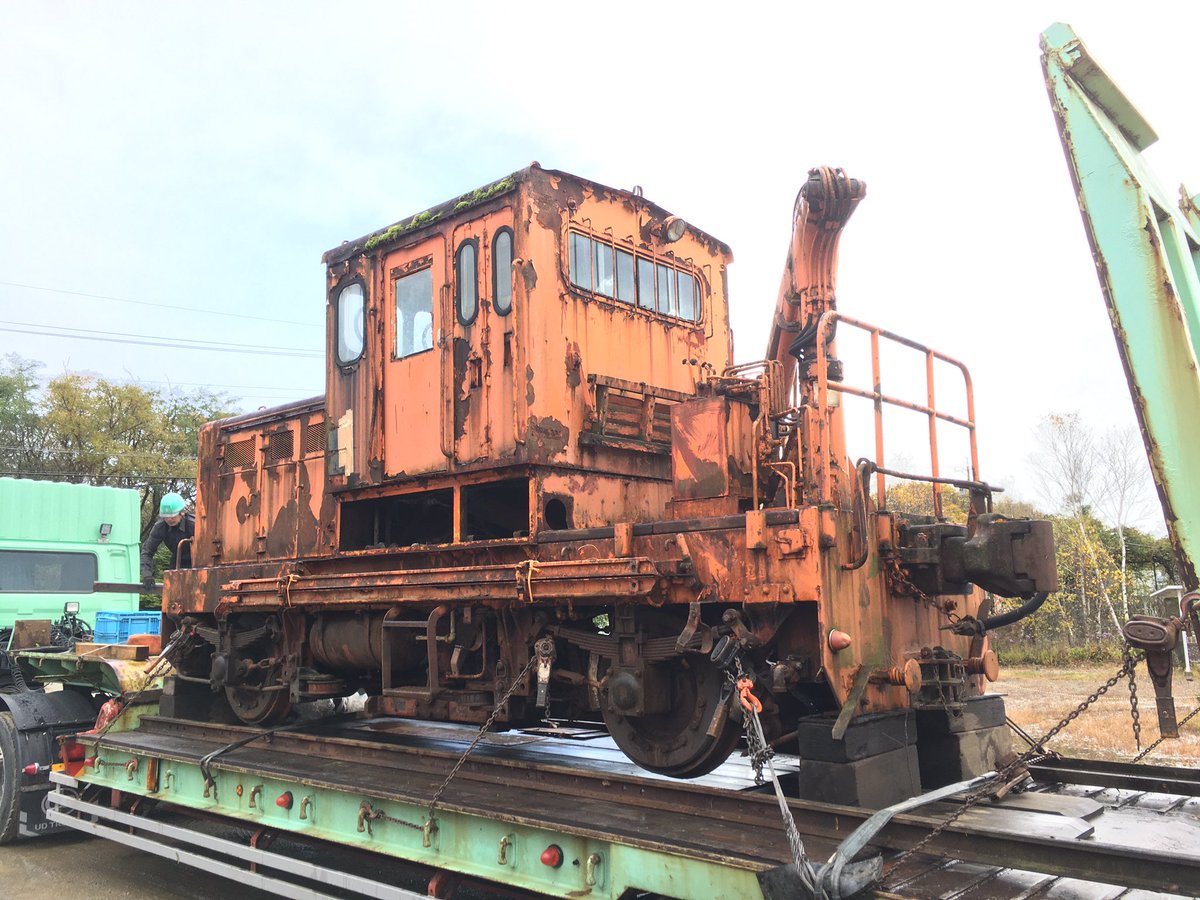 kaneyosha's tweet photo. TMC200ASを購入しました(*´-`)
これからじっくりゆっくり修繕を施行します(￣∇￣)
＃TMC200AS
＃軌道モータカー
＃保守用車 https://t.co/mZNOloJ6OY