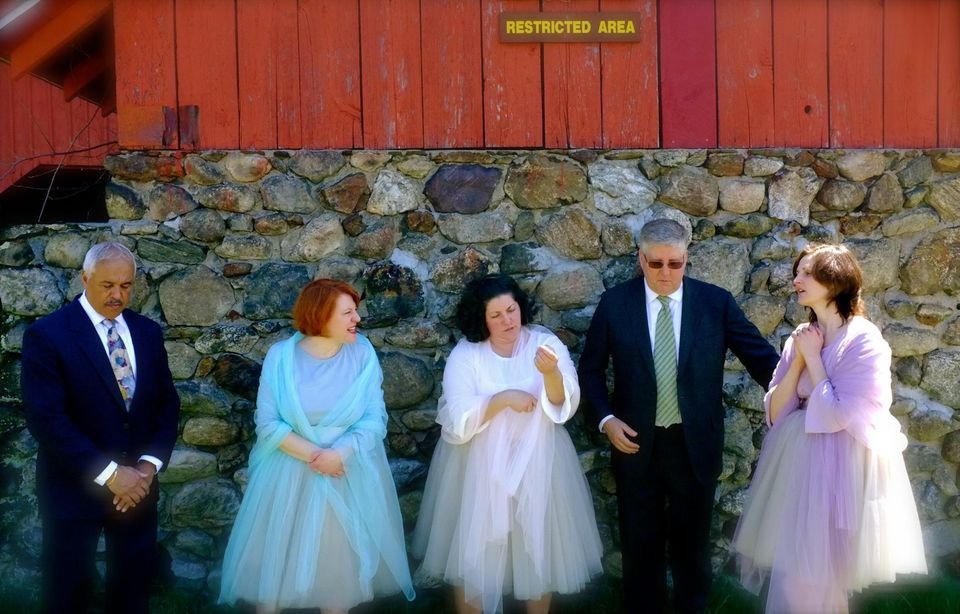 What's the story behind our name? We get that question a lot. Click here to find out more.
facebook.com/notes/11466669…   #OurNameStory #TheBrasilesEnsemble #VocalEnsemble #ACappella #VersatileVocalGroup #BrasilesIsAnItalianName