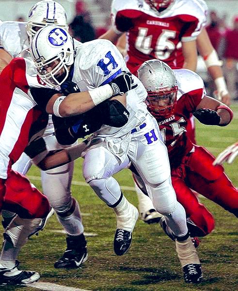 hdvfootball's tweet photo. December 2, 2006. Canton, Ohio. Hilliard Davidson (15-0) 36 Mentor 35. Winning our 1st Division 1 State Championship. Go Cats! https://t.co/N3XD7WKCWe