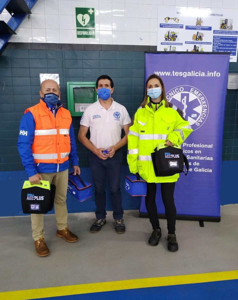 tesgalicia's tweet photo. Novos espazos cardioprotexidos
@tesgalicia instalou recentemente dous desfibriladores nas instalacións de #FRIGALSA Vigo. Un en Teis e outro na de Beiramar. https://t.co/V9OJDGQy5X