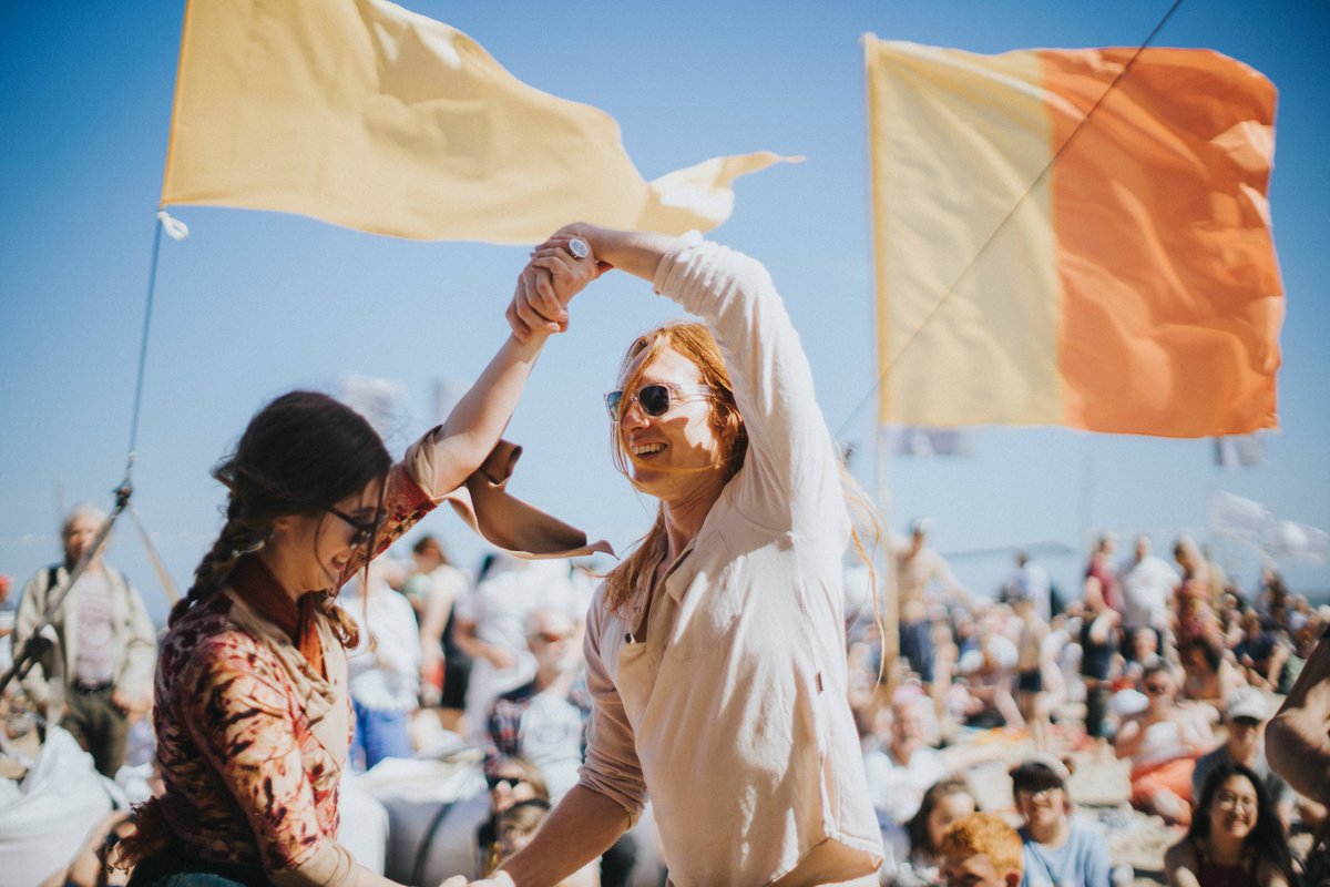 🔦Business Booster Spotlight🔦

Thrilled to welcome <a href="/FirstLight_Fest/">First Light Festival</a> to  <a href="/businessbooster/">lisa zierolf</a> 

#Suffolk based First Light Fest have pledged: 
support for freelancers &amp; start-ups
Opps to learn creative skills via their #volunteer programme. 

Find out more via ow.ly/Mrai50CAuIs