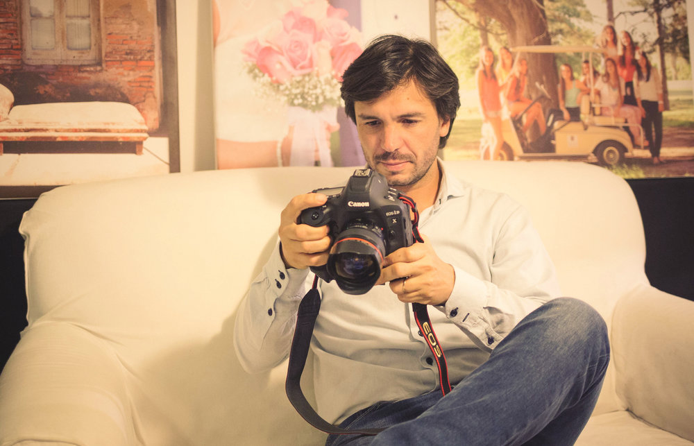 CIE_ORT's tweet photo. 🎉Diego Piuma, fundador de Frame Alive y Técnico en Realización Audiovisual (Universidad ORT Uruguay), fue ganador en la Segunda Edición de Pasaporte Emprendedor!✈️
.
🏆 Como premio, Piuma recibirá acreditaciones para un programa de inserción en una aceleradora de Silicon Valley! https://t.co/YCU7v2fTkr