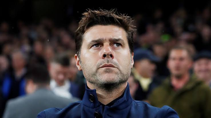 Encuestando's tweet photo. ¿Quién quieres que ocupe el banquillo del Real Madrid en 2021?

🔃 ZINEDINE ZIDANE 
❤️ MAURICIO POCHETTINO https://t.co/dAjxl26GHO
