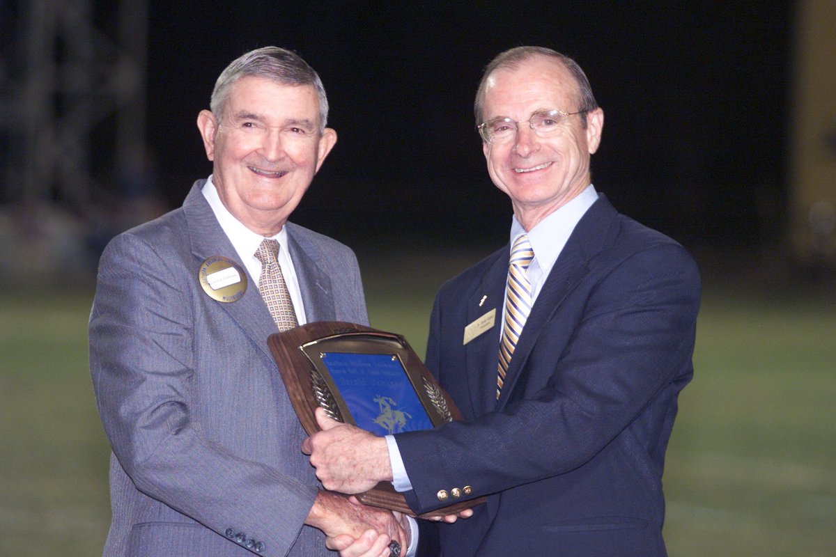 MuleriderSports's tweet photo. We are deeply saddened by the passing of Mr. Harold Jameson. A 2004 inductee into the SAU Sports Hall of Fame, Mr. Jameson covered Mulerider sports in different capacities for over 50 years including time spent as SAU’s sports information director. He will surely be missed. ❤️ https://t.co/b5iyP5NUho