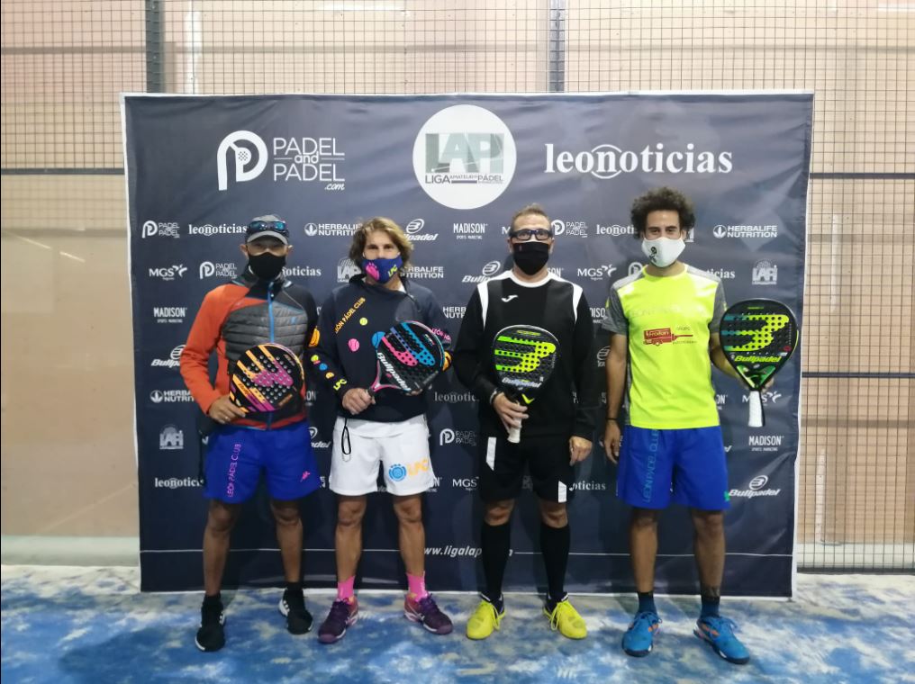¡Qué ganas teníamos de volver a ver pádel en León! 🙌

La Nacex-Liga LAPI en Castilla y León avanza y este finde veremos los primeros partidos de 3ª y 4ª masculina en la ciudad leonesa. ¡Vamos! 🎾

<a href="/nacex_/">Nacex</a> <a href="/bullpadelsport/">Bullpadel</a> <a href="/HerbalifeES/">Herbalife Español</a> <a href="/Solan_de_Cabras/">Solán de Cabras</a> <a href="/MGS_Seguros/">MGS Seguros</a> <a href="/leonoticias_/">Leonoticias</a>