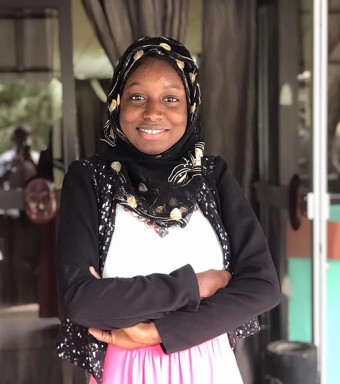 ITC_Gambia's tweet photo. Tune in for📻Musol Julla - Women in Business
We will present #SheTradesGambia member &amp; Value Chain Enabler Jariatou Jallow, owner of Yonima Errands Runner🚐📦providing services for businesses🛒
 On Taxi Radio FM @ 5PM 
➡️100.7 FM Greater Banjul Area
➡️101.7 FM Basse
#MusolJulla https://t.co/PDxKgQyxVf