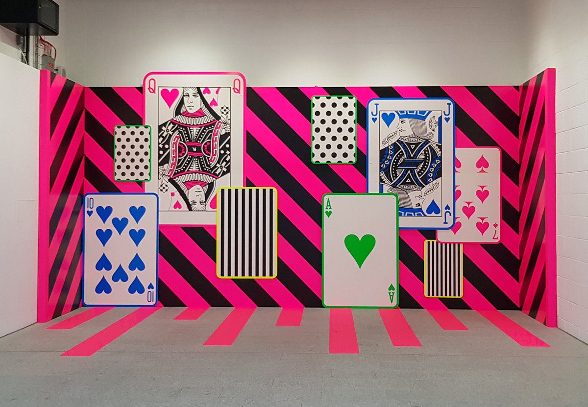 WildScreens's tweet image. Don't miss #connctedbylight #canarywharf starts this evening 021220 @busra__berber @ergin_ecem @effie_kos @wei_dingyi @yuhanji16 @amyxiaoduo1 @p_stamatis @pklampros @sapphirecube @LenaOsseyran