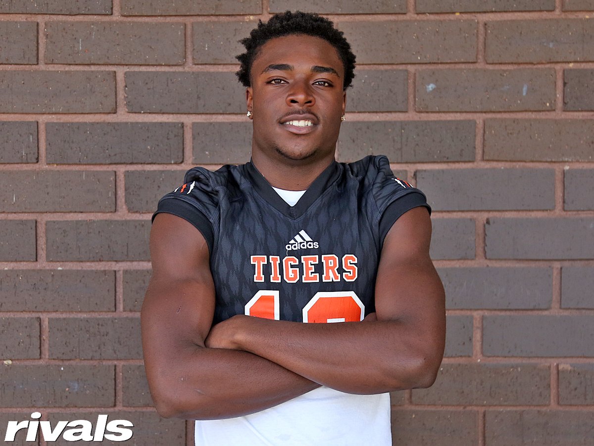 There is another Sorey to know in Florida. Xavian Sorey is one of the best in 2021, but his cousin Daquayvious Sorey is a star in the 2023 class. The sophomore has an impressive offer list and a couple schools have his attention early.

UPDATE: n.rivals.com/news/daquayvio…