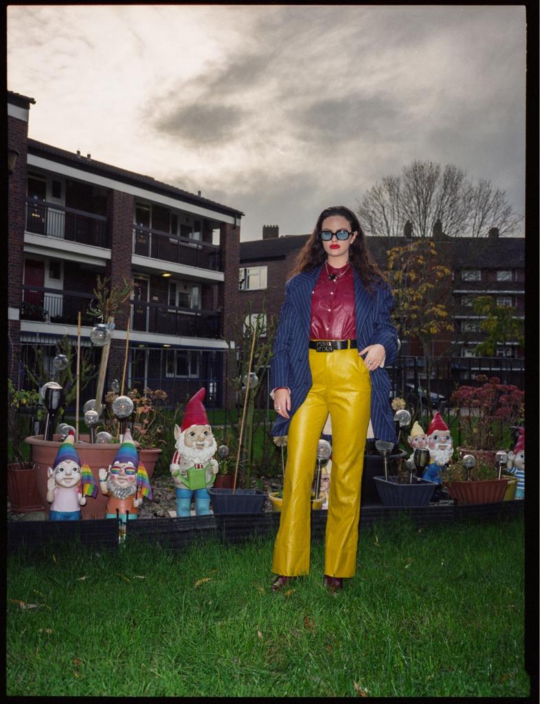 Daisy Maybe (@daisymaybefake)  X