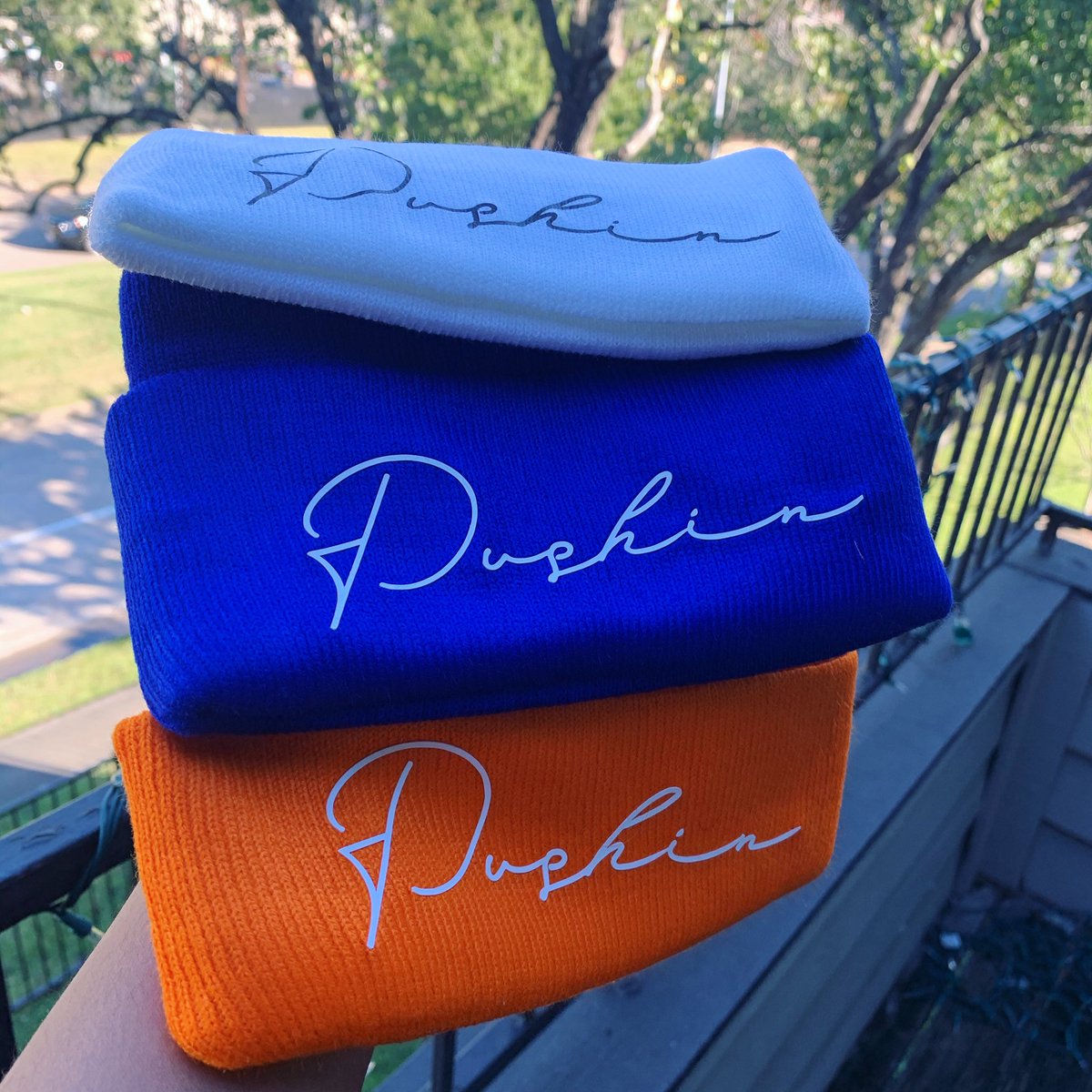 Kaetheonee's tweet image. I’ll post my brand everyday until it receives the recognition that it deserves 🤞🏾💙#keepitpushin