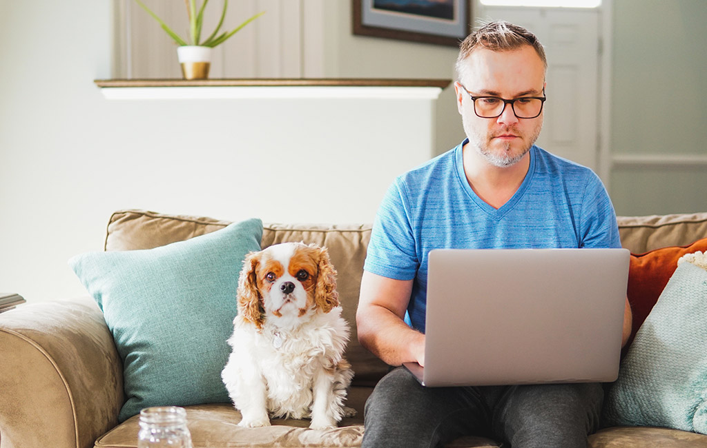 Etätyöt jatkuvat ja nyt viimeistään on hyvä varmistaa, että etätyön kannalta olennaiset asiat on huomioitu 🏠.

👉  Olemme apunasi tarvittaessa ow.ly/toyf50Cwkaf

#etätyö #työelämä #teknologia #tietoturva #ictpalvelut #ictkumppani #yhdessä