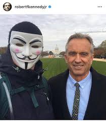 All of which brings us back to the Hero and leader of the coming rebellion, V, seen here in this photo from his cousin RFK Jr's Twitter account When will he unmask himself and reveal himself to the world? #scamdemic2020