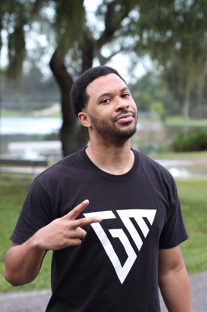 GrownMan's tweet photo. We are live! Purchase by December 10th for guaranteed shipping by Christmas! https://t.co/i4bIoY22Kj https://t.co/nvrar5ttUa