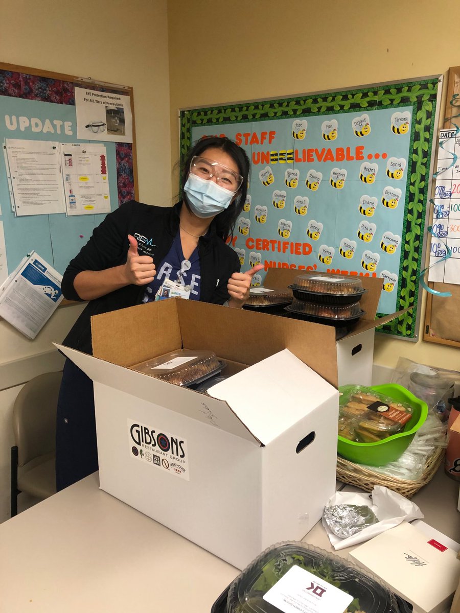 GibsonsSteak's tweet photo. Feeding the frontlines never felt so good. 🍽 Thank you @DuncanKeith and the Keith Relief Foundation for generously donating these meals to the ICU team at Resurrection Hospital. ❤️ #GibsonsStrong #KeithRelief https://t.co/QK2ieOIwtt