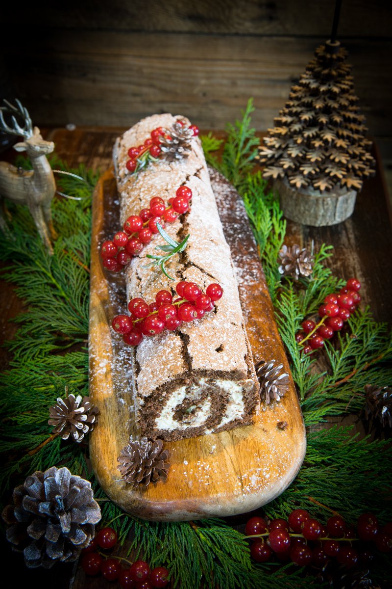 Chocolate yule log...
gapcoffeeco.com/gap-baking-boo…