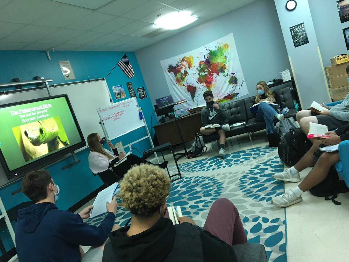 AWood_MISD's tweet image. Another wonderful discussion going on in Ms. Jensen’s Junior IB English class! #innerouter #presson #MISDAdvAc @ms_jjensen @westmustangs @MagnoliaWestIB