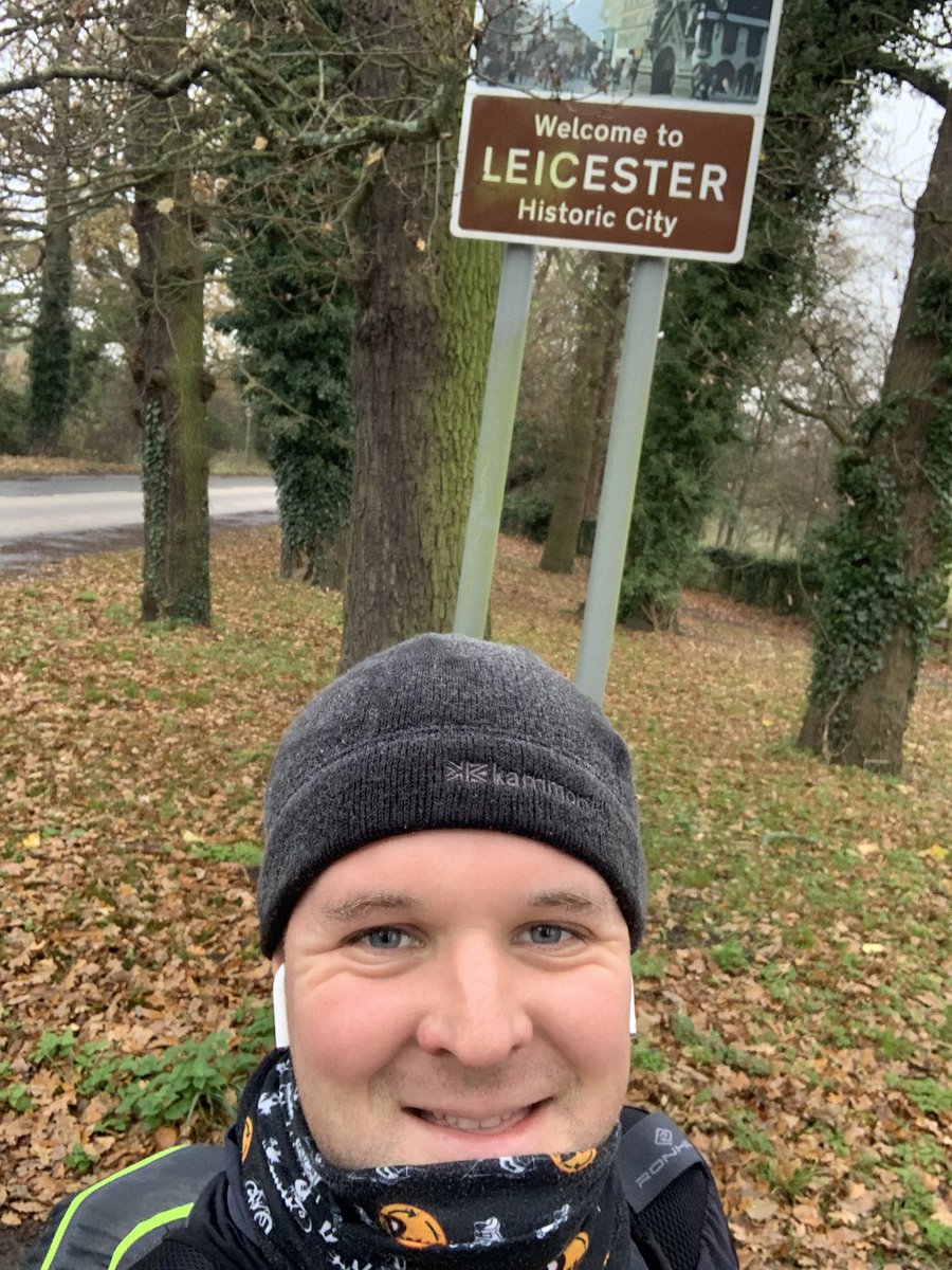 nathrich92's tweet photo. 63/92 grounds done ✅ ⚽️ starting back off with a run to @LCFC king power stadium 🏟🦊 

Stepping into a whole new challenge now as I head up north into the winter..🏃🏼‍♂️

Please help with donations if you can!

https://t.co/GJ9SzUIW1x

#runaroundthegrounds

Next up @burtonalbionfc https://t.co/JS1PI3PyKp