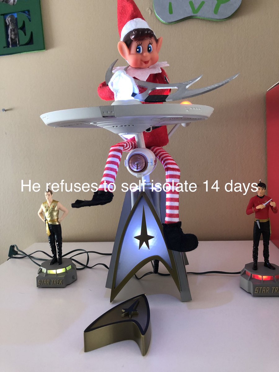 Dawnoramma's tweet photo. Our Elf has no honour #FallonTonight #elfontheshelf #StarTrek https://t.co/Ht2TCSdqQA