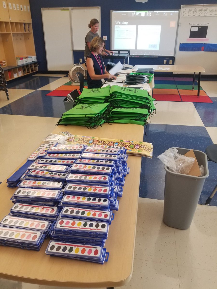 Gayle Rutter (@dr_rutter) on Twitter photo Day 2- I was nominated by <a href="/docsvienivento/">Dr. Sarah Rose Vieni-Vento (she/ella)</a> Everyday I will post a picture from a day in the life of an educator. I will post without explanation and nominate someone else to take the challenge. That's 7 days, 7 pictures, and 7 nominations. I nominate <a href="/RoJacobs/">Roberta Jacobs</a> Day 2- I was nominated by <a href="/docsvienivento/">Dr. Sarah Rose Vieni-Vento (she/ella)</a> Everyday I will post a picture from a day in the life of an educator. I will post without explanation and nominate someone else to take the challenge. That's 7 days, 7 pictures, and 7 nominations. I nominate <a href="/RoJacobs/">Roberta Jacobs</a>