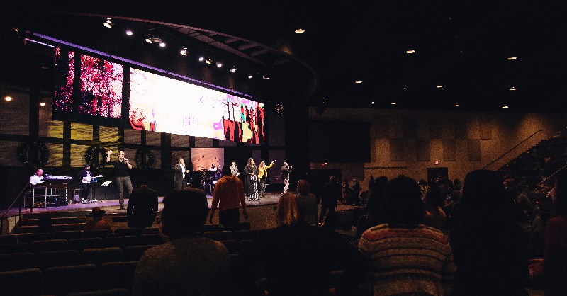 Bethel_World's tweet photo. "Let us worship and bow down." Psalm 95:6

Chains are broken when we worship. Walls are torn down when we worship. Joy is found when we worship.

#Worship #Psalm #BethelSundayService https://t.co/cqmAb9XReG