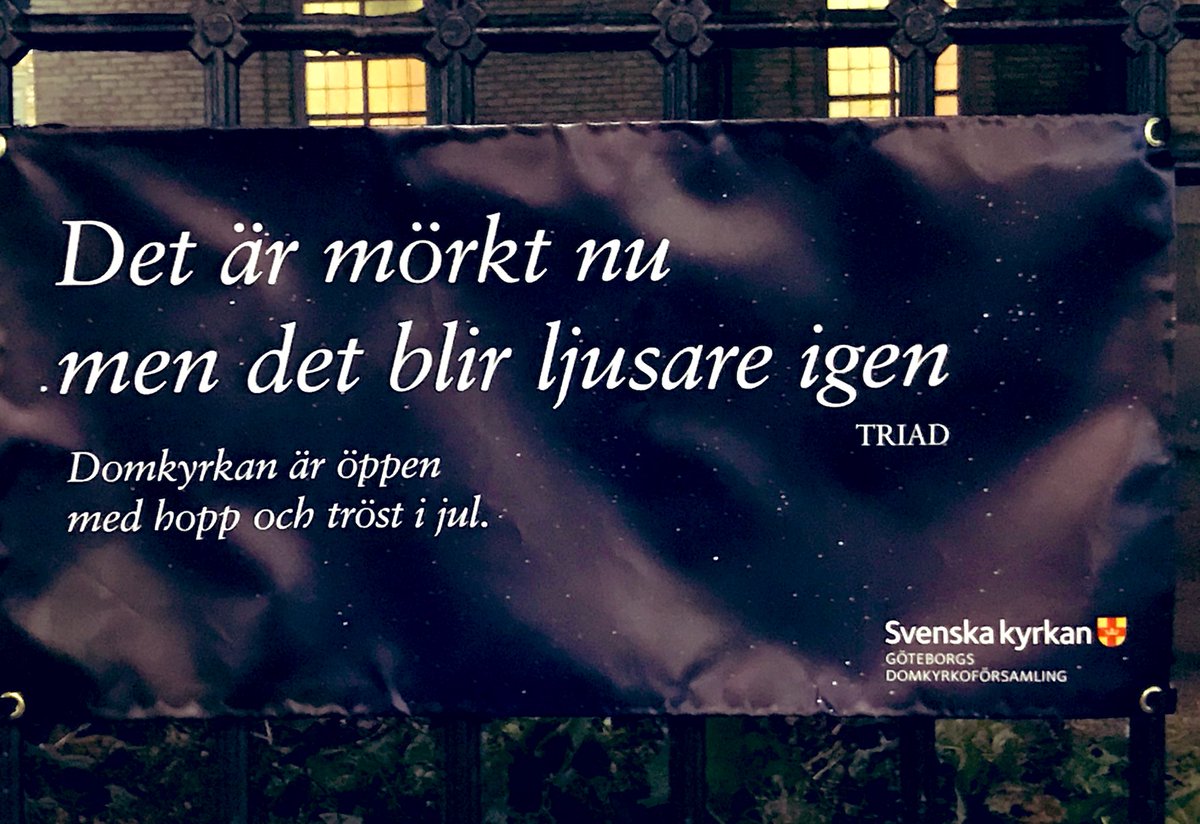 Folkelind's tweet photo. Även om det inte alltid känns så. Det vänder. Ljuset finns där! Domkyrkopastoratet Göteborg @svenskakyrkan #ljus #advent #ankomst https://t.co/zCVSU51ALM