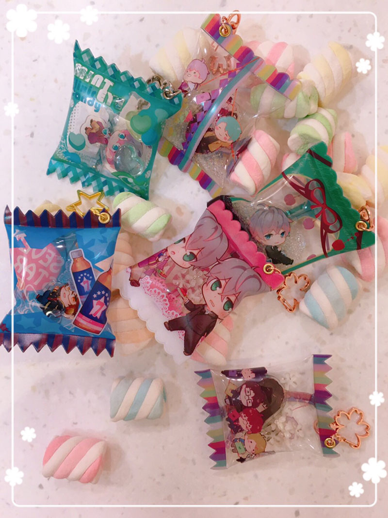 Ninilu on Twitter "My room smells like cotton candy😂 mysticmessenger…