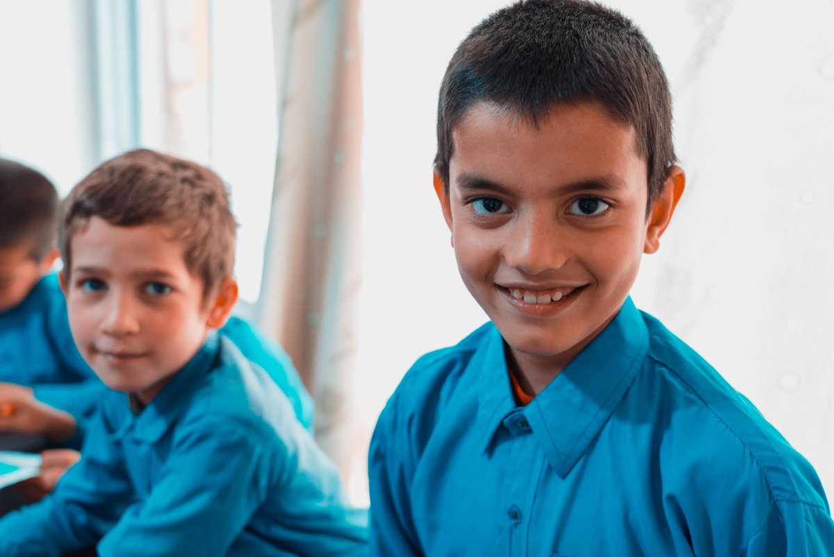 As 2020 ends, we have three ways you can serve the people of Afghanistan. 
Your Donations Will Fund:

1. Winter Coats For Our Students

2. A Generator For Our Primary School

3. Our DBA Scholarship Fund
sozointernational.org/give